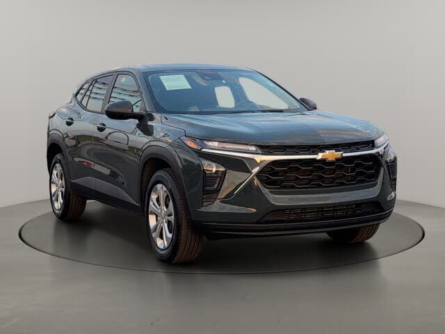 2026 CHEVROLET Trax