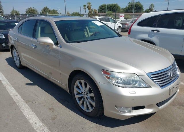 2010 LEXUS LS