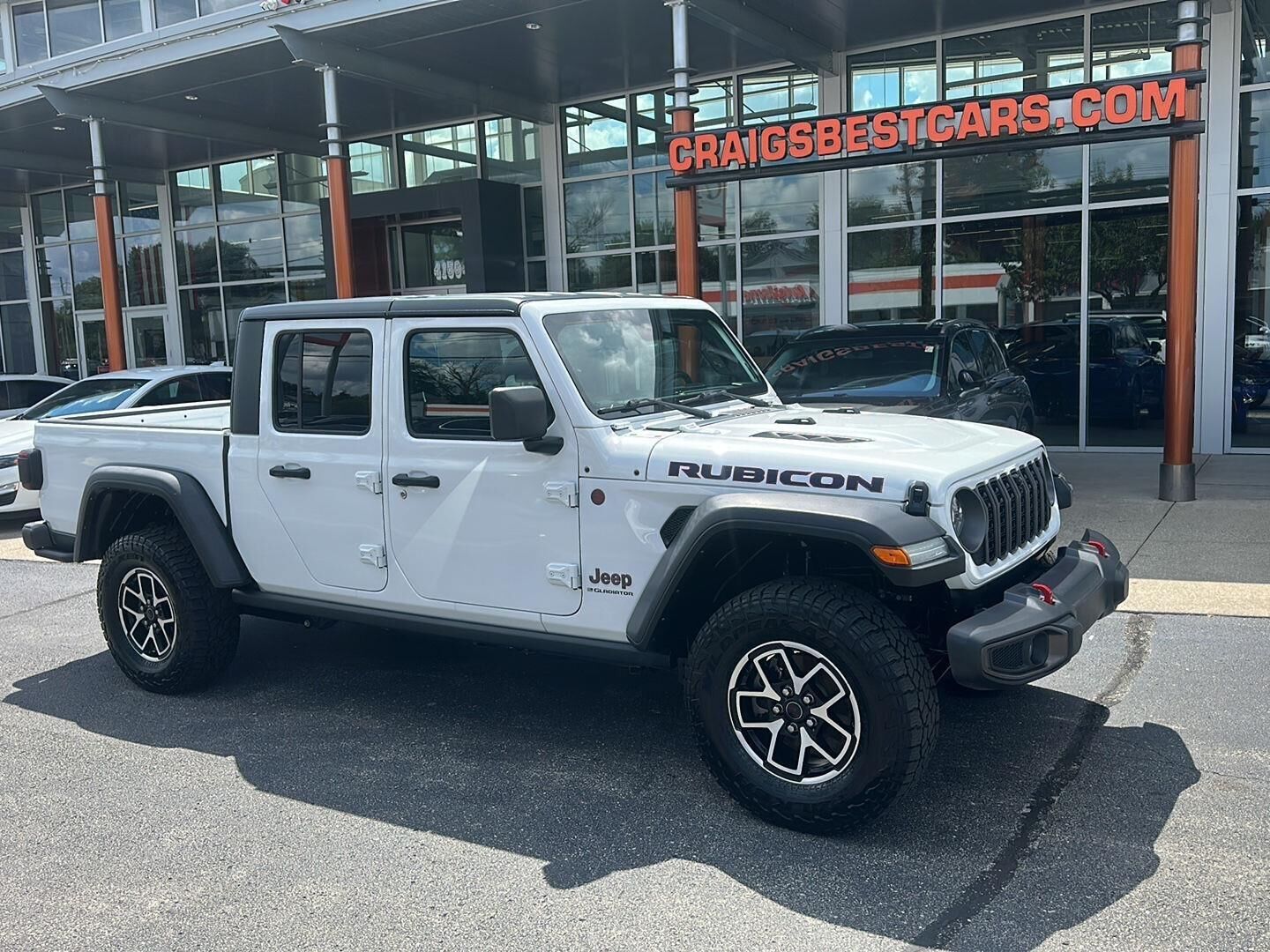 2024 JEEP Gladiator