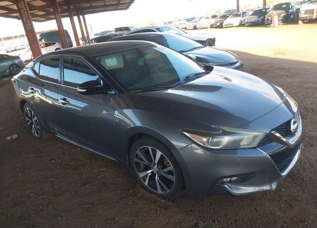 2017 NISSAN Maxima
