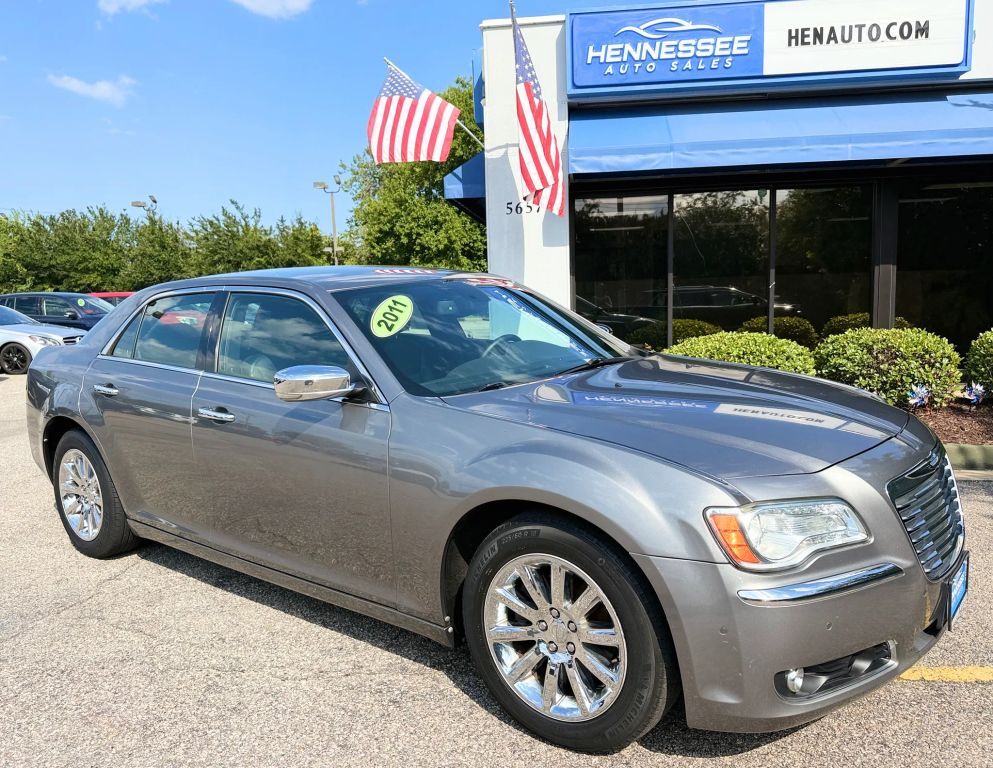 2011 CHRYSLER 300