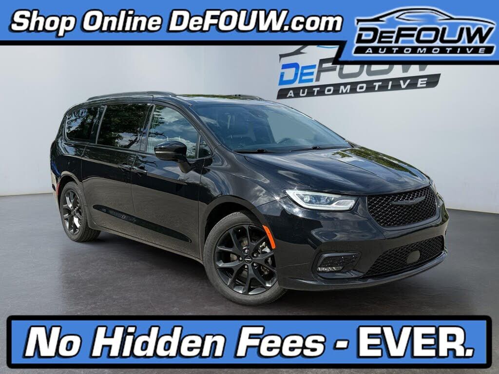 2025 CHRYSLER Pacifica