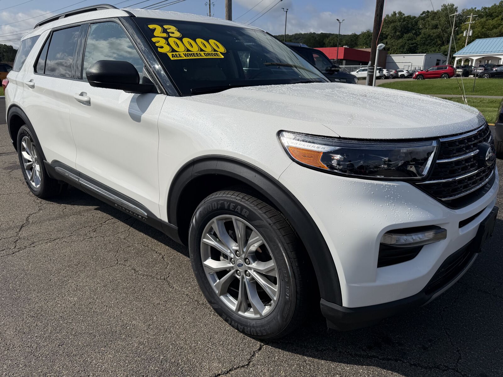 2023 FORD Explorer
