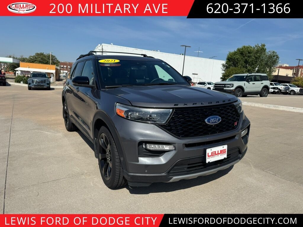 2021 FORD Explorer
