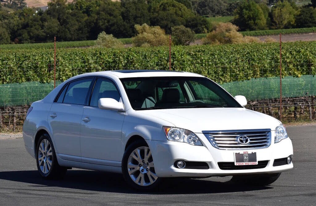 2008 TOYOTA Avalon