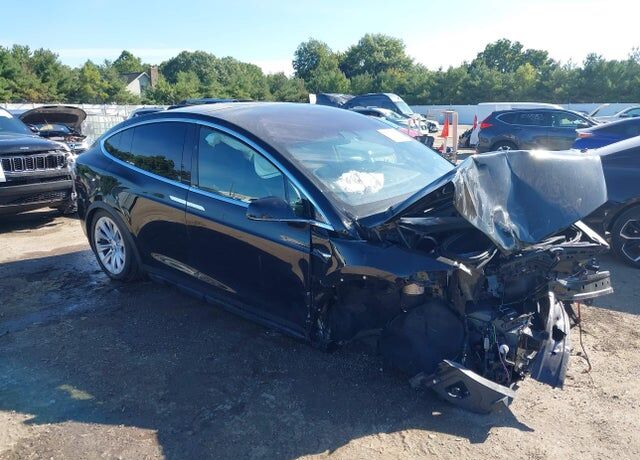 2018 TESLA Model X