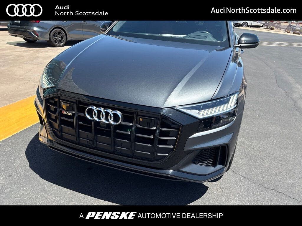 2021 AUDI SQ8
