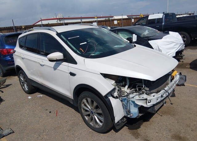 2017 FORD Escape
