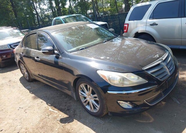 2012 HYUNDAI Genesis