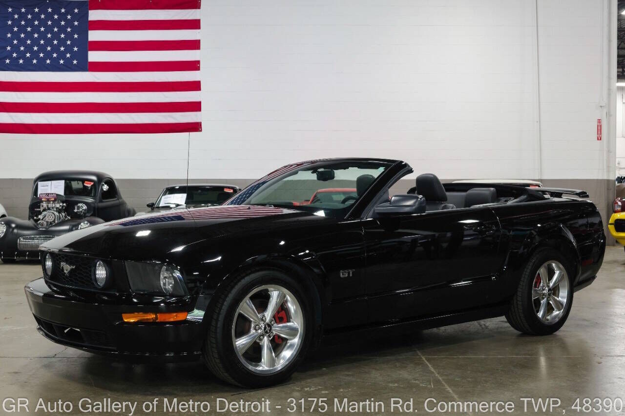 2008 FORD Mustang