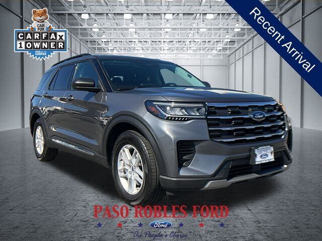 2025 FORD Explorer