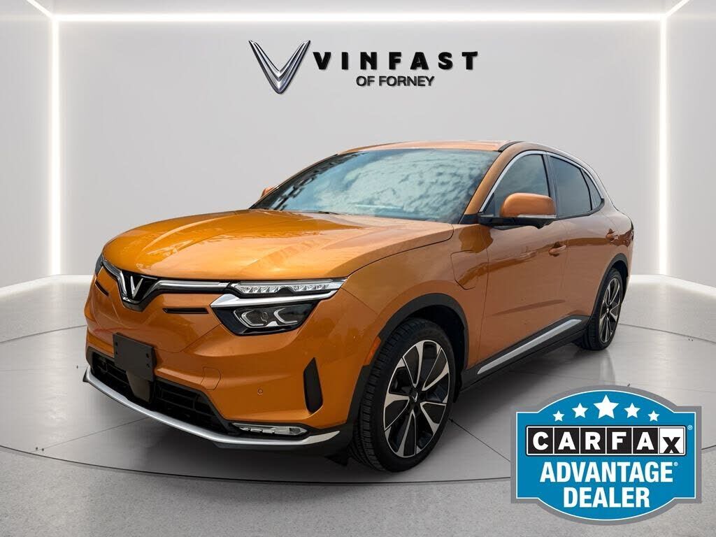 2023 VINFAST VF 8