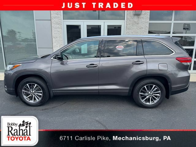 2017 TOYOTA Highlander
