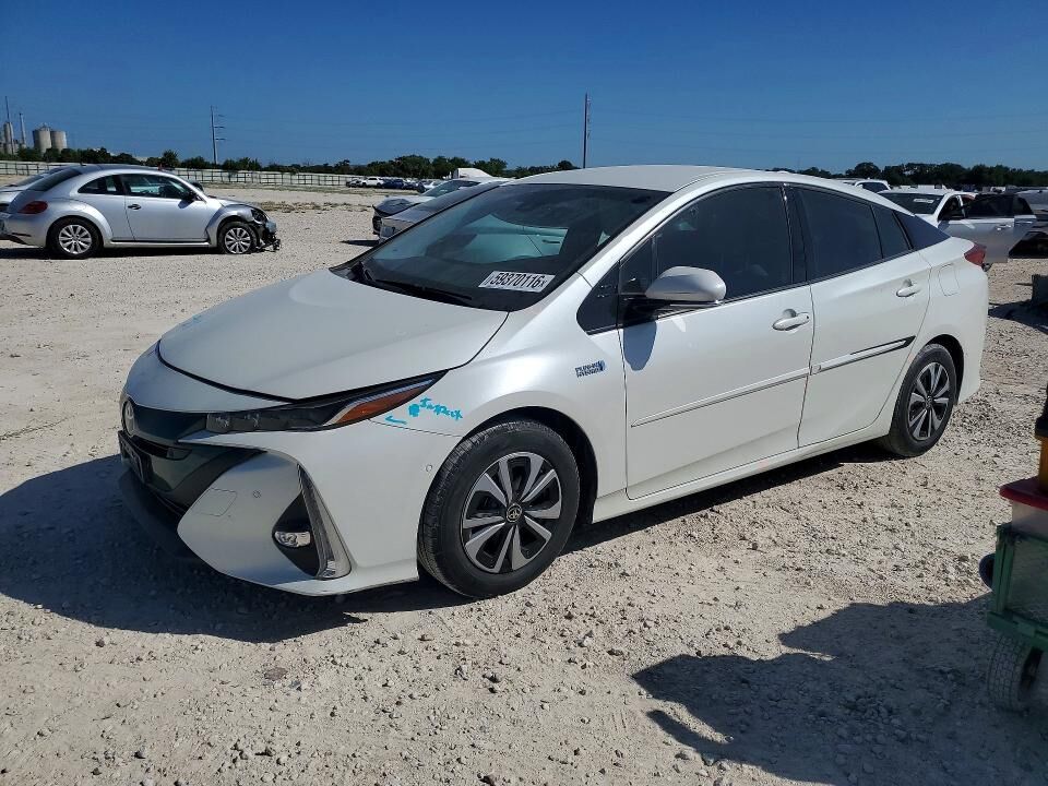 2017 TOYOTA Prius