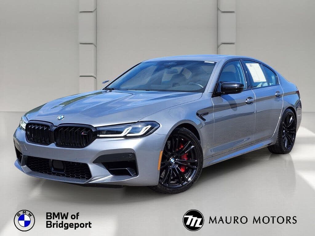 2023 BMW M5