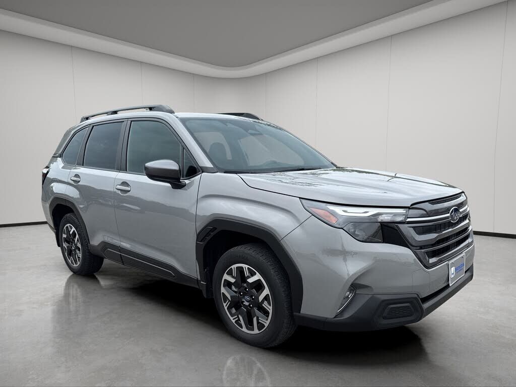 2025 SUBARU Forester