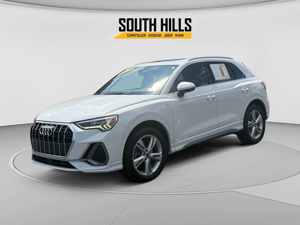 2022 AUDI Q3