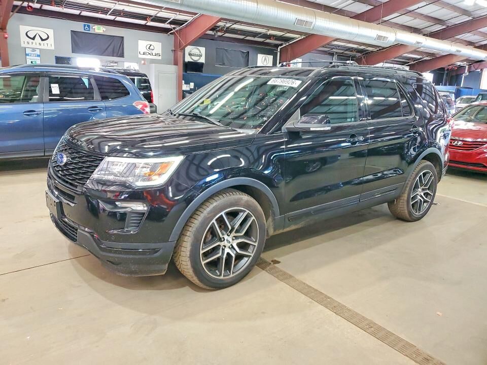 2018 FORD Explorer