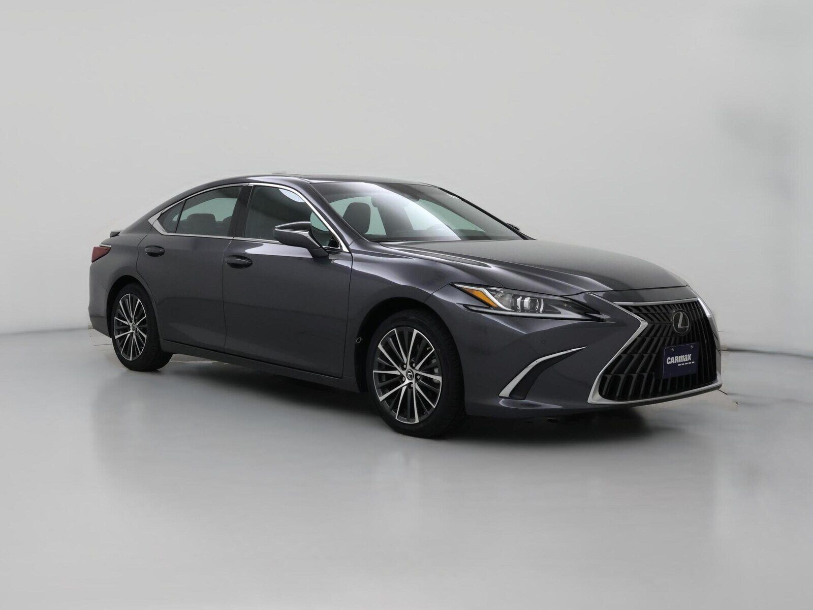 2025 LEXUS ES