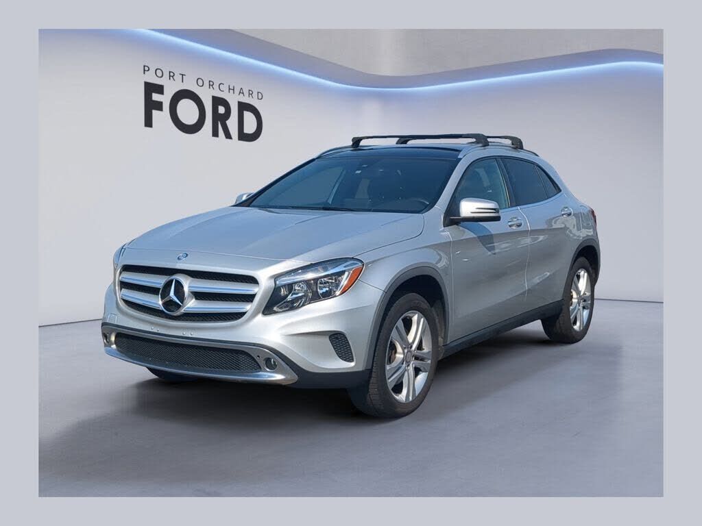 2017 MERCEDES-BENZ GLA-Class