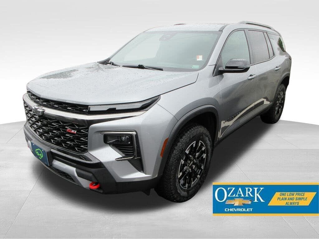 2025 CHEVROLET Traverse