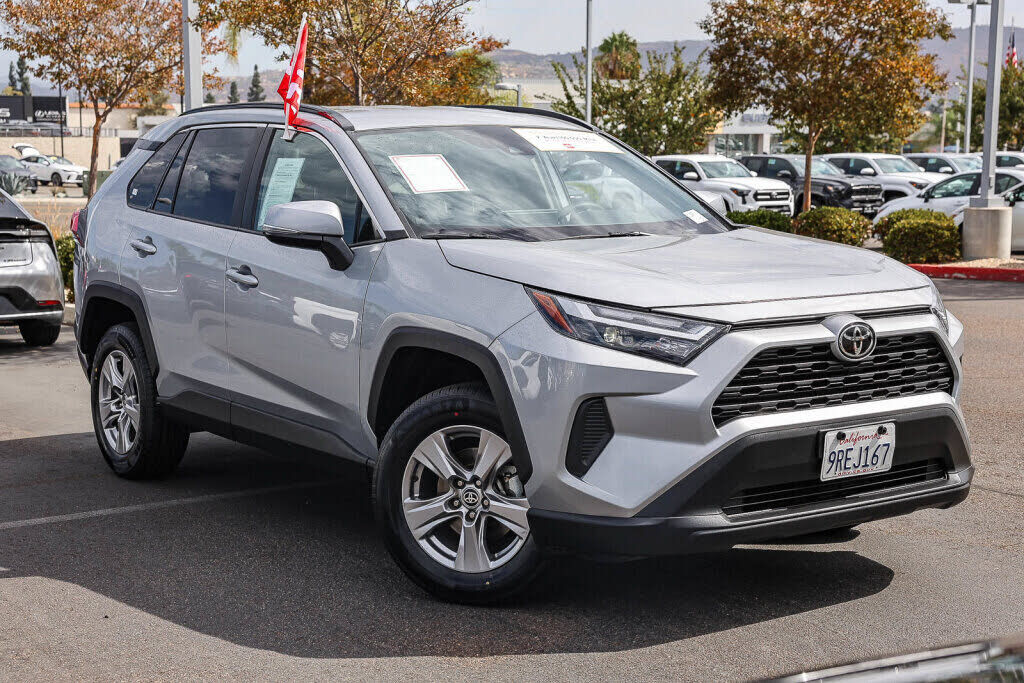 2025 TOYOTA RAV4