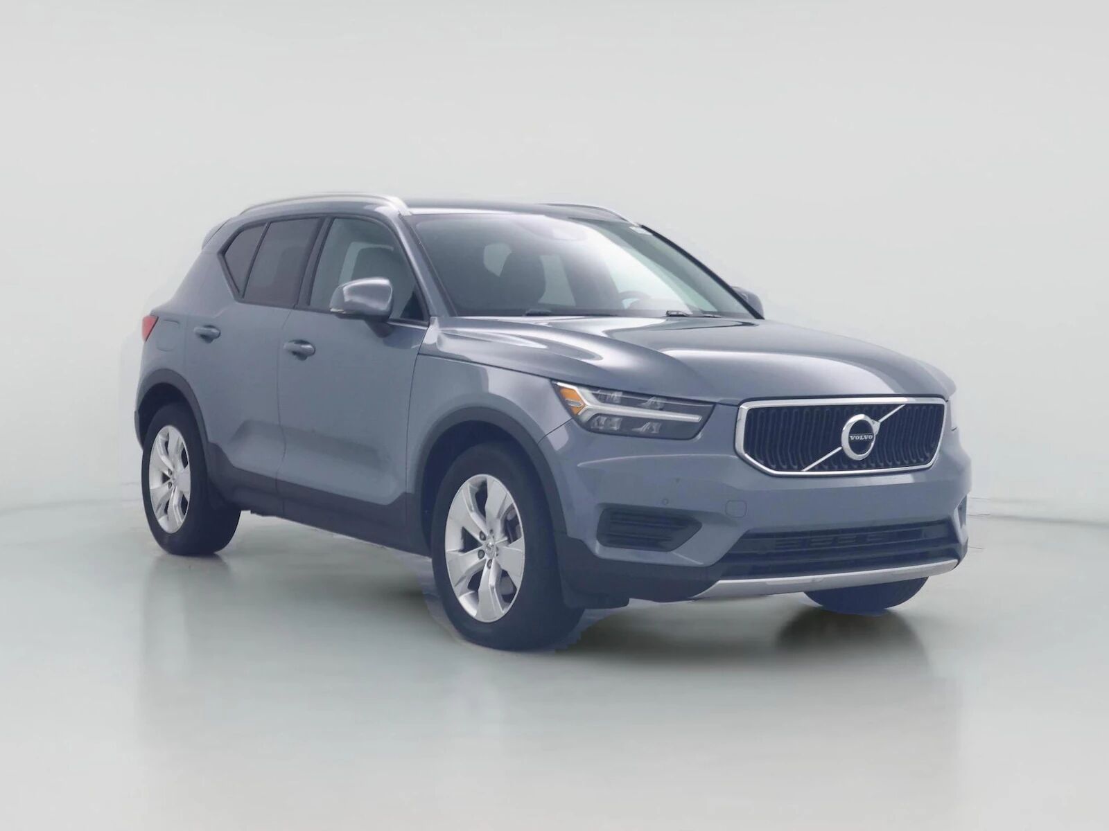 2020 VOLVO XC40