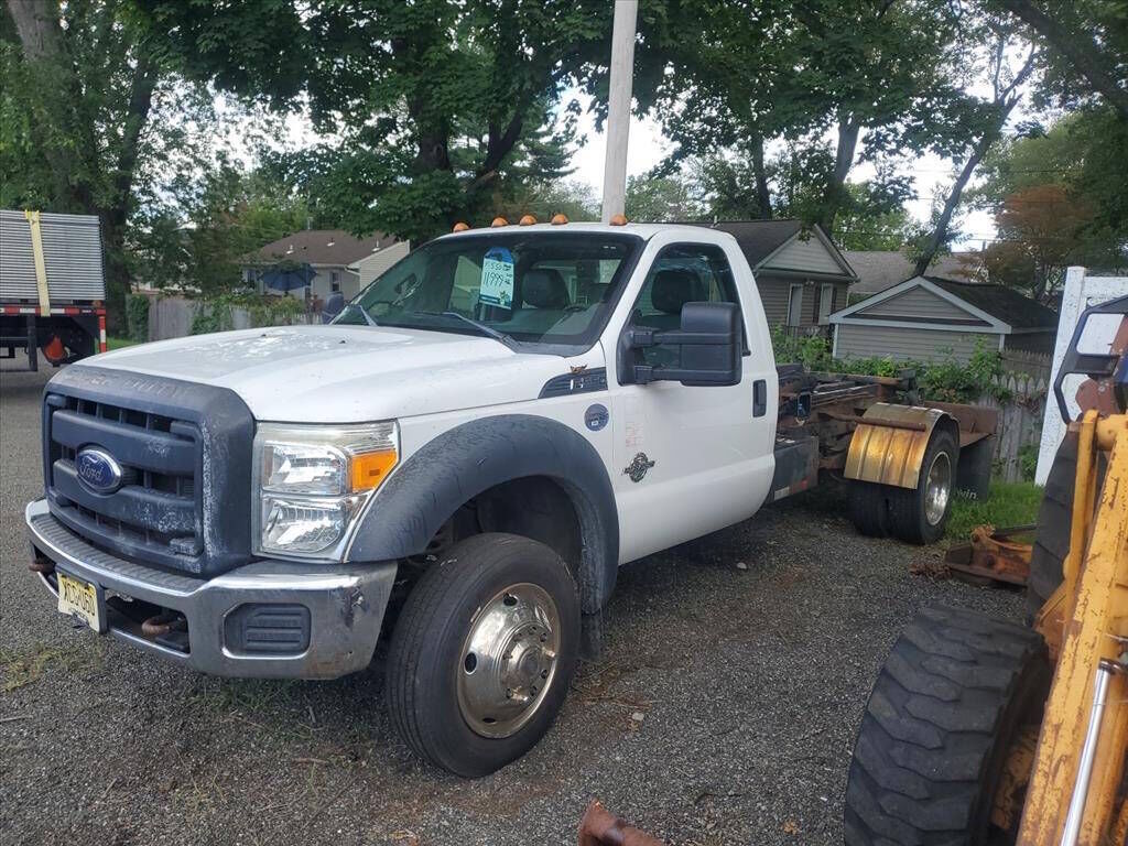 2013 FORD F-550