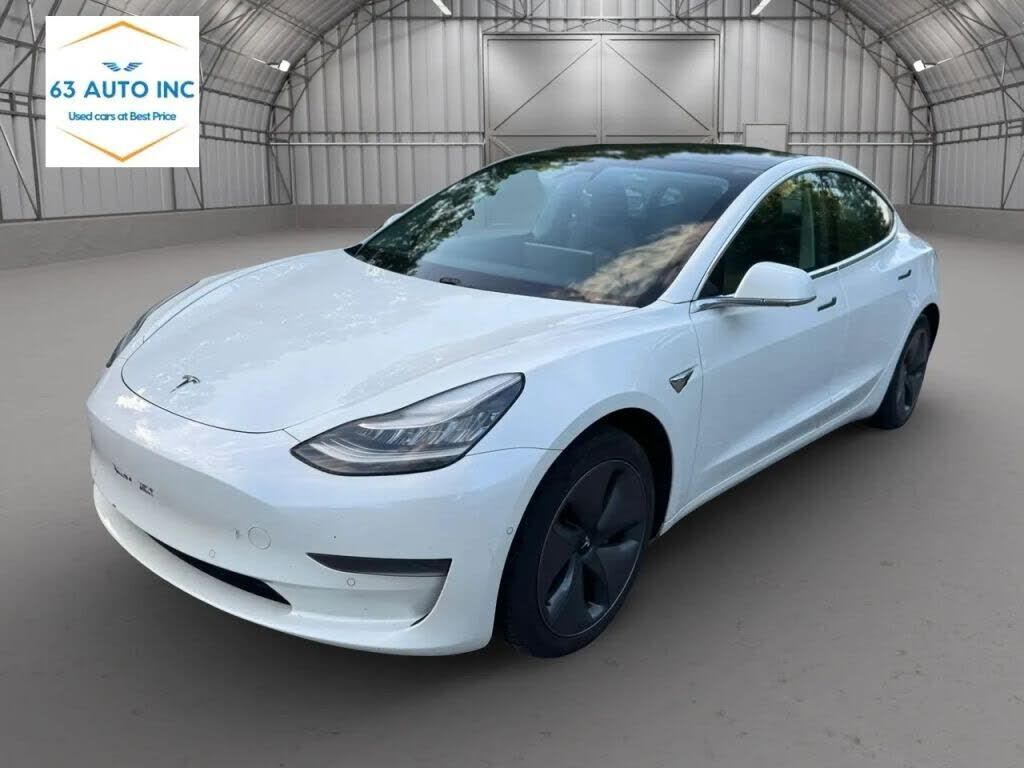 2020 TESLA Model 3