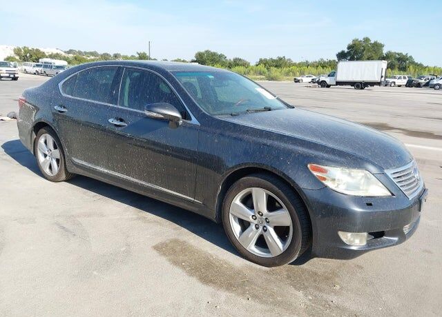 2010 LEXUS LS