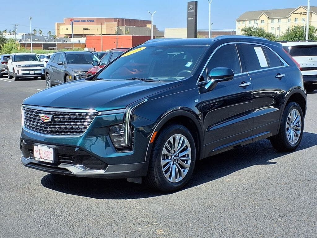 2025 CADILLAC XT4