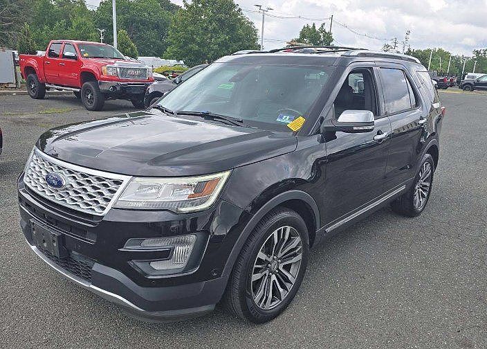 2017 FORD Explorer