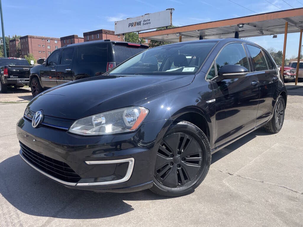 2016 VOLKSWAGEN e-Golf