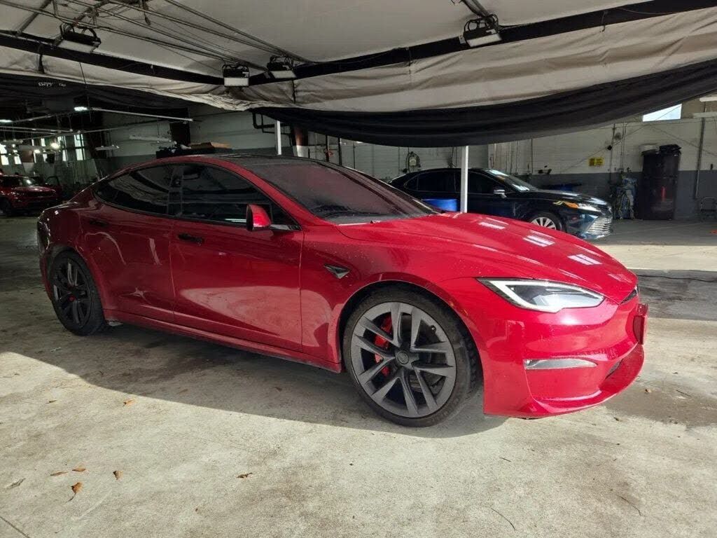 2024 TESLA Model S