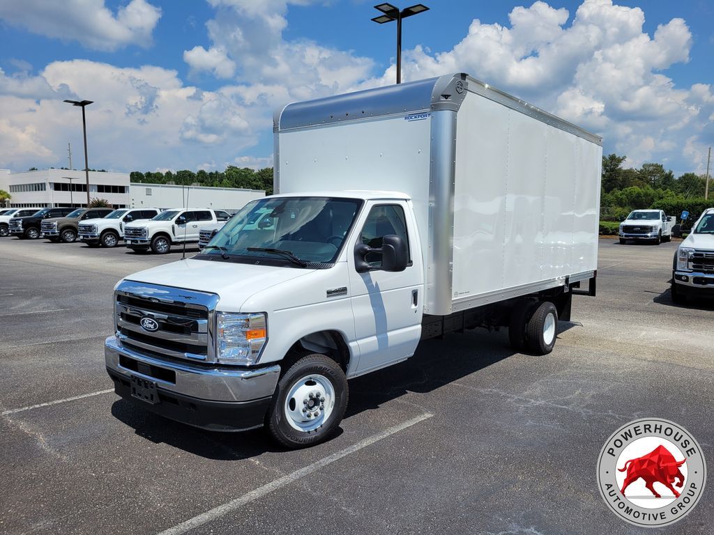 2027 FORD E-450