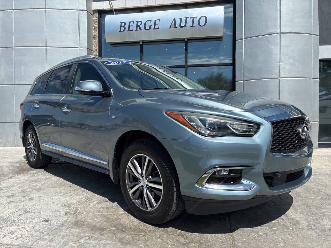 2017 INFINITI QX60