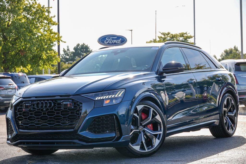 2021 AUDI RS Q8