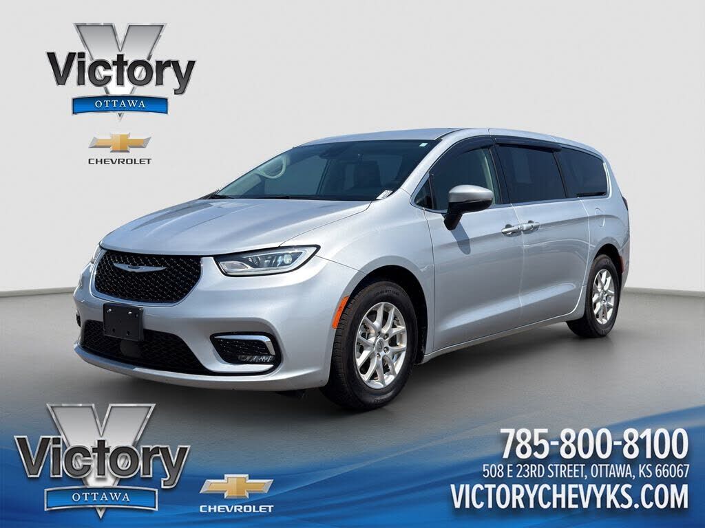 2023 CHRYSLER Pacifica
