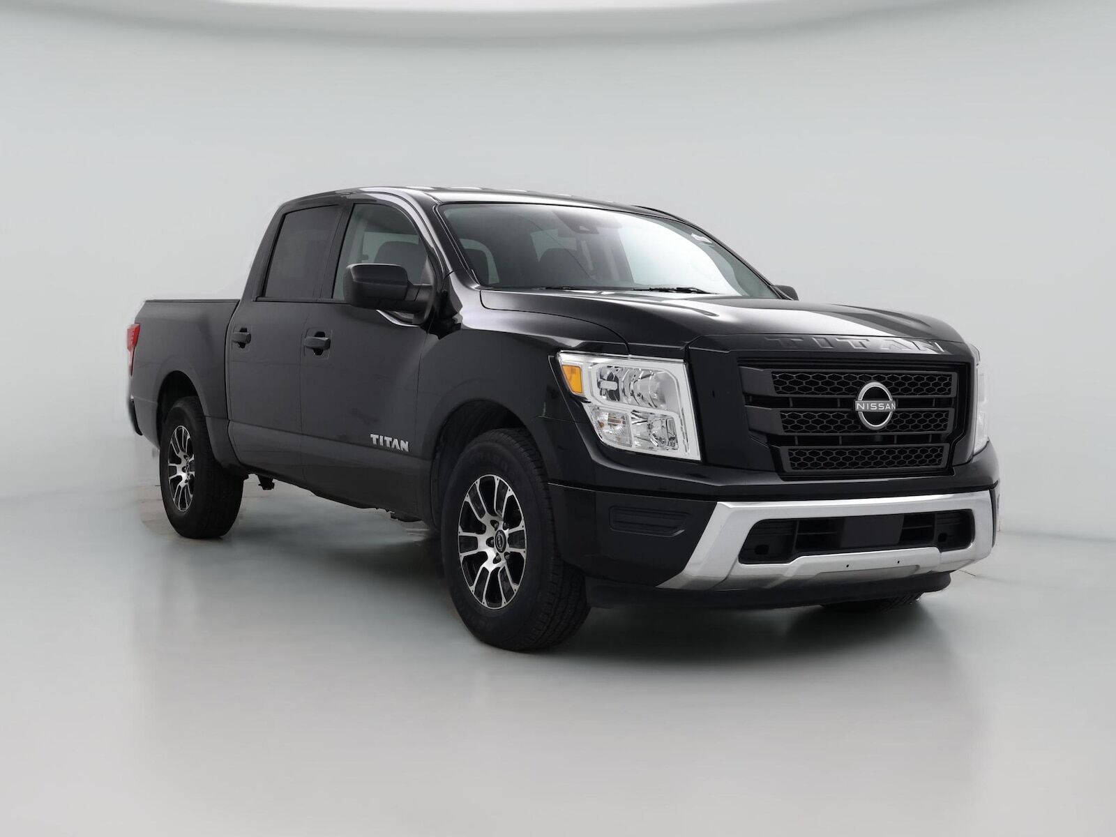 2023 NISSAN Titan