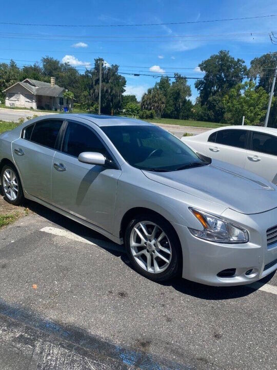 2009 NISSAN Maxima