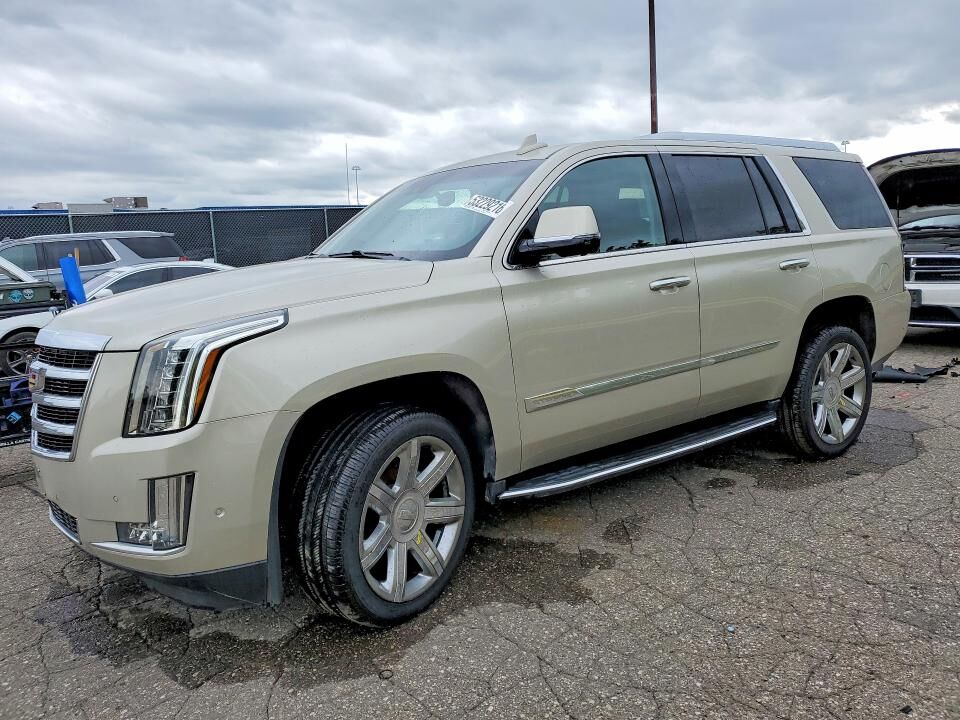 2017 CADILLAC Escalade