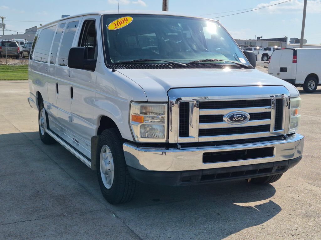 2009 FORD E-350