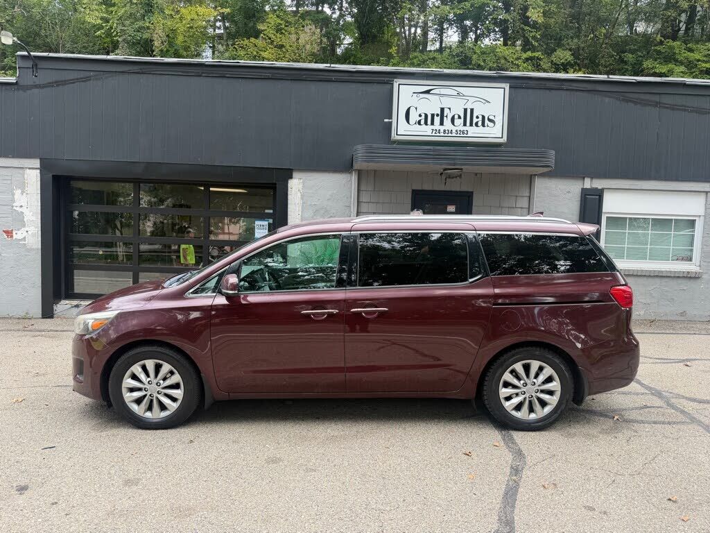 2015 KIA Sedona