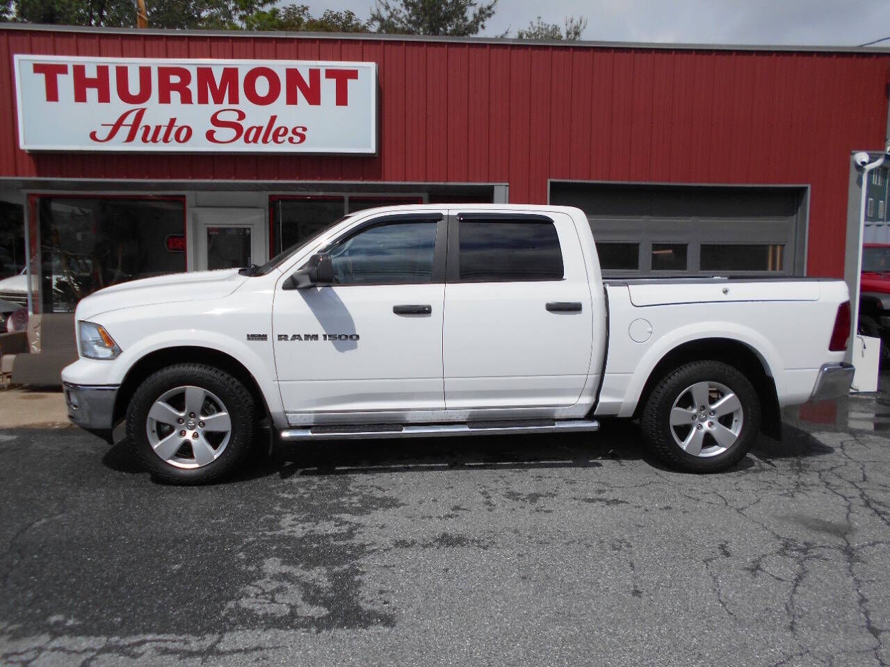 2012 DODGE Ram