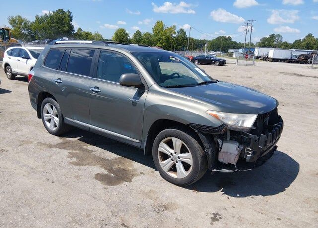 2012 TOYOTA Highlander