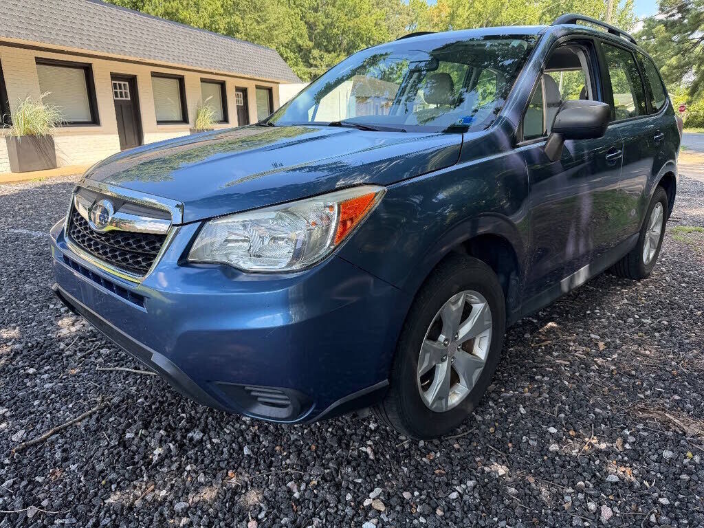 2016 SUBARU Forester