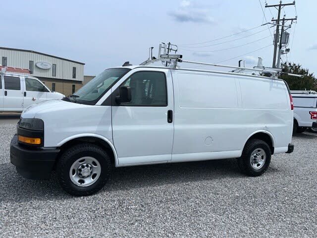 2020 CHEVROLET Express