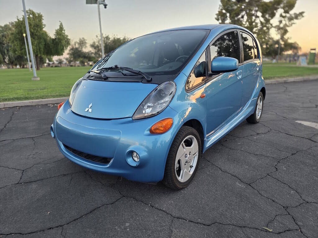 2016 MITSUBISHI i-MiEV