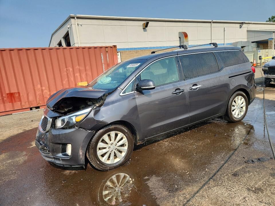 2016 KIA Sedona
