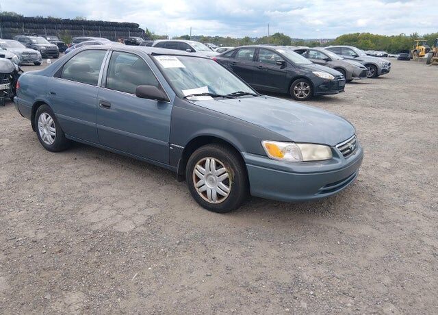 2000 TOYOTA Camry